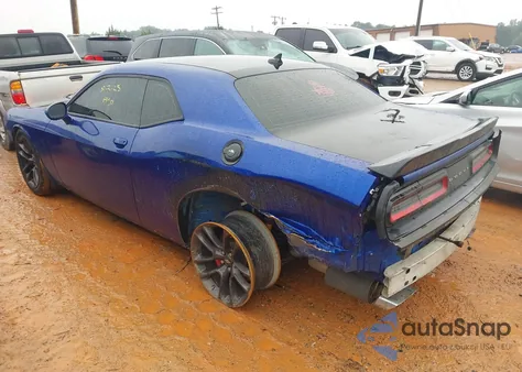 2018 Dodge Challenger R/T 392 from USA, damaged, VIN 2C3CDZFJ1JH172240